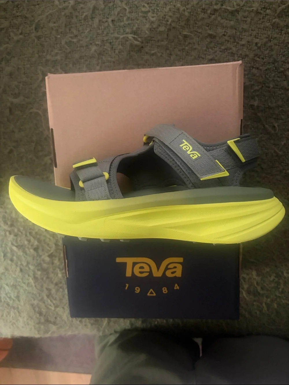Teva Aventrail R2T Grey & Neon Yellow  Sandals